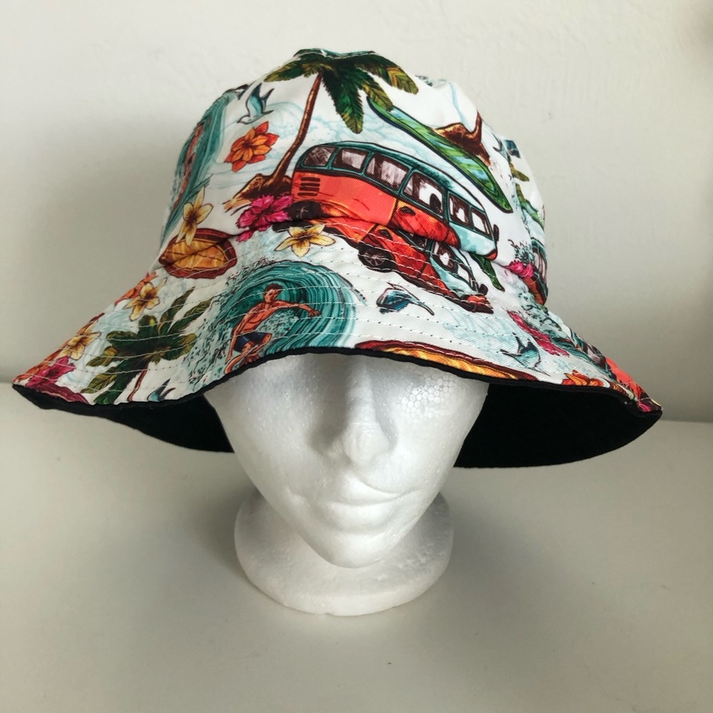 Surf Themed Print Bucket Hat